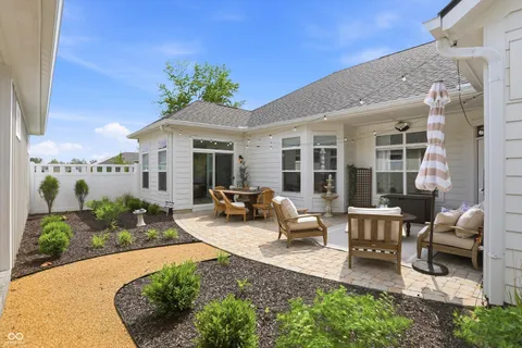 $650,000 | 2619 Collins Drive, Westfield, IN 46074