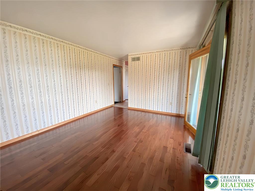 4497 Steuben Road Bethlehem, PA 18020 - Photo 21 of 37 Gallery Image 21