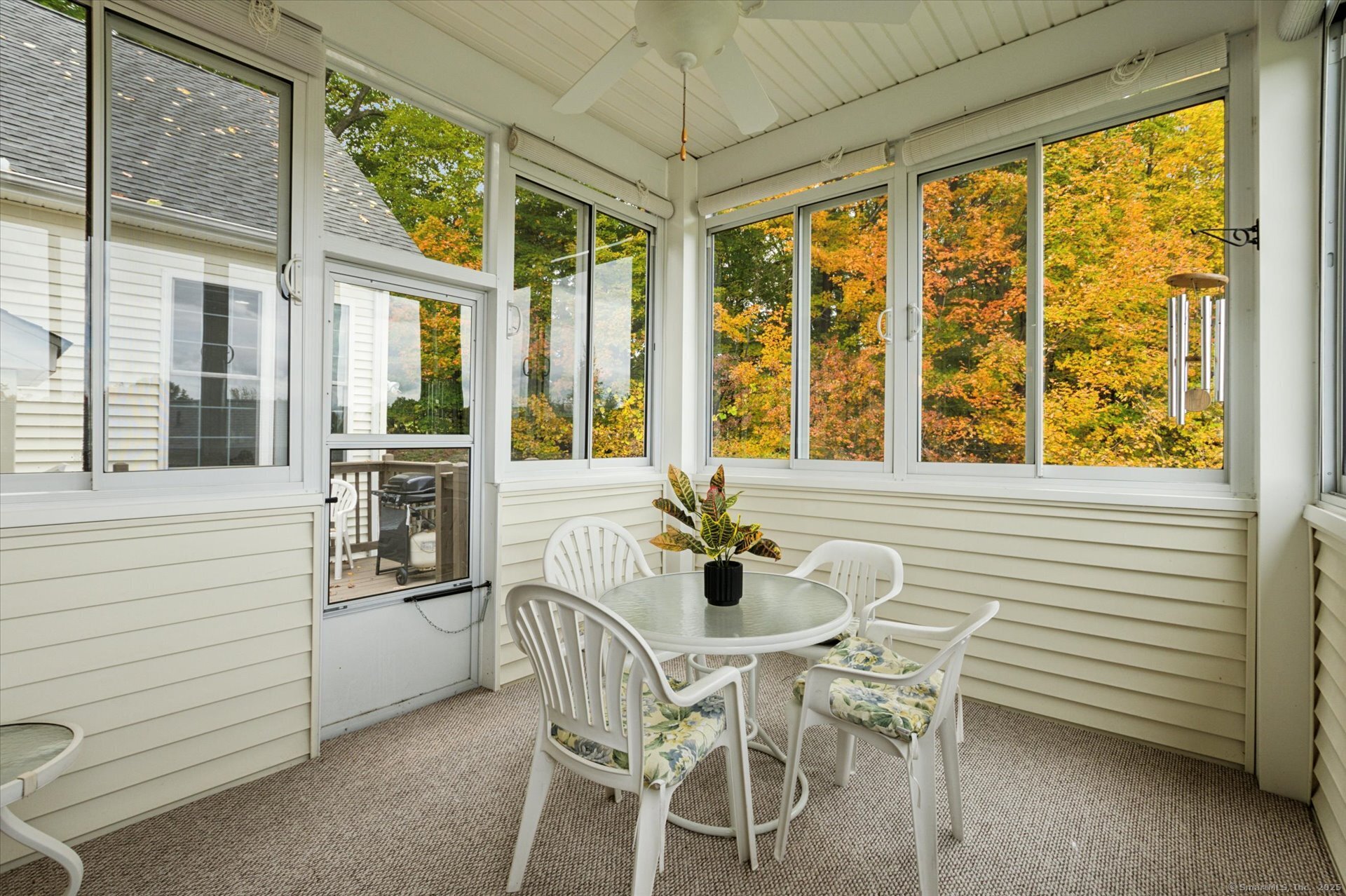 30 Vista Way Bloomfield, CT 06002 - Photo 20 of 38