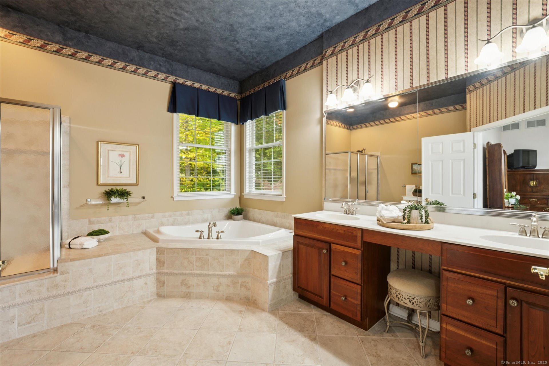 30 Vista Way Bloomfield, CT 06002 - Photo 29 of 38