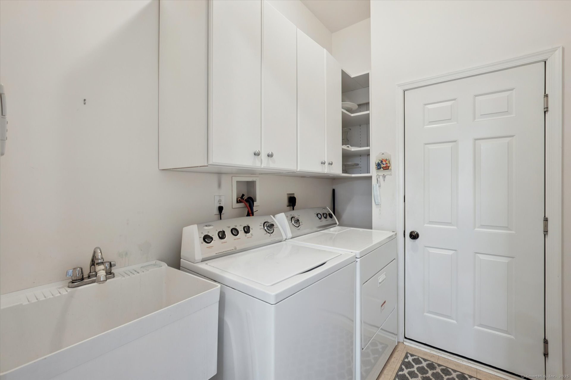 30 Vista Way Bloomfield, CT 06002 - Photo 35 of 38