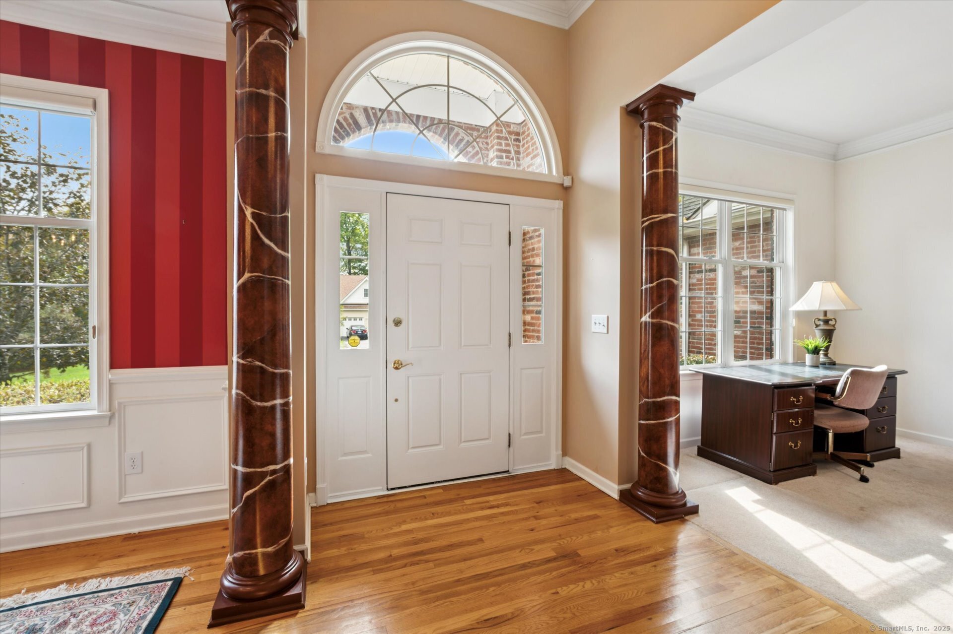 30 Vista Way Bloomfield, CT 06002 - Photo 5 of 38