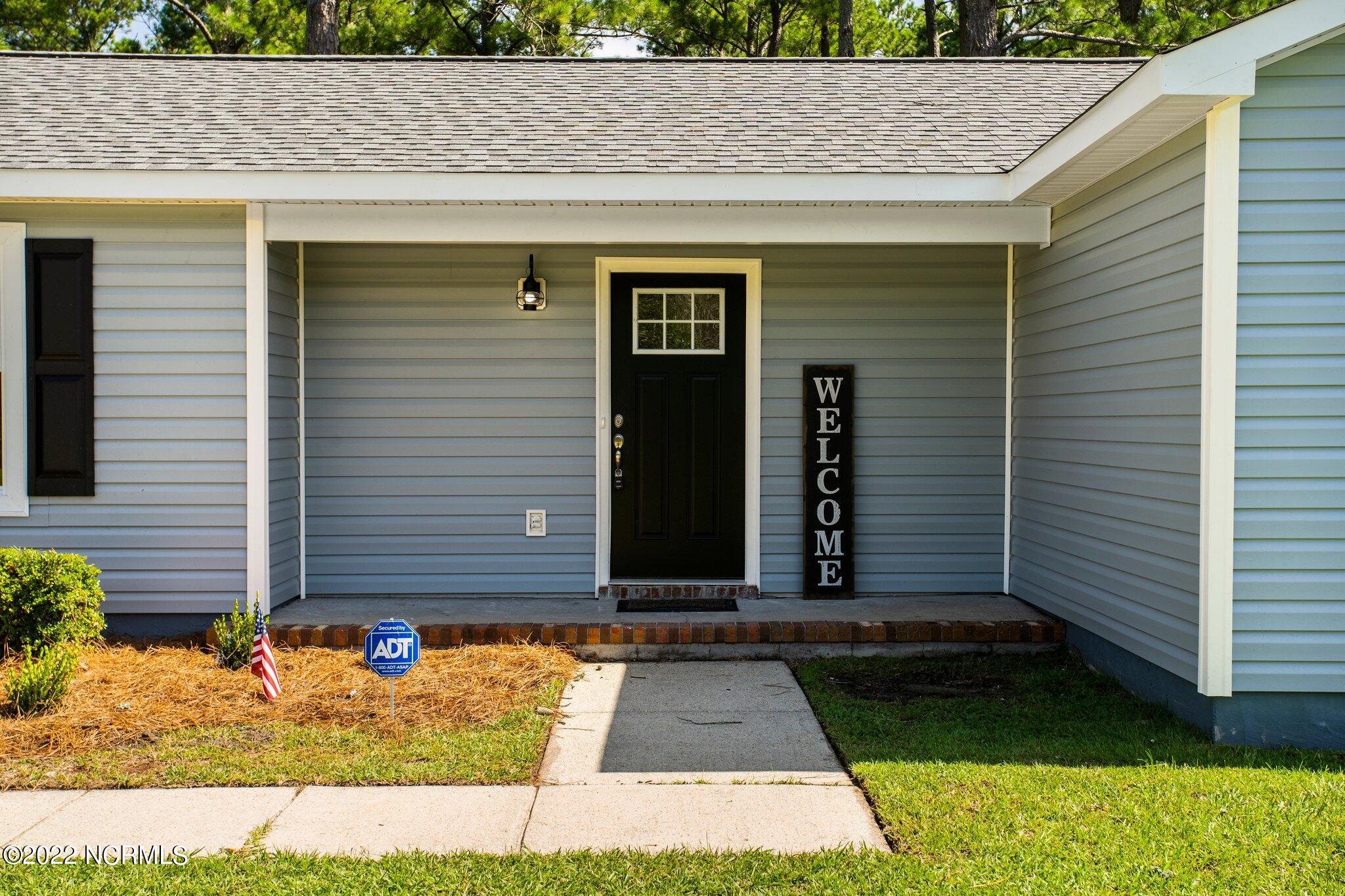 243 Sand Ridge Road Hubert, NC 28539 - Photo 4 of 43 8-web-or-mls-DSC00830