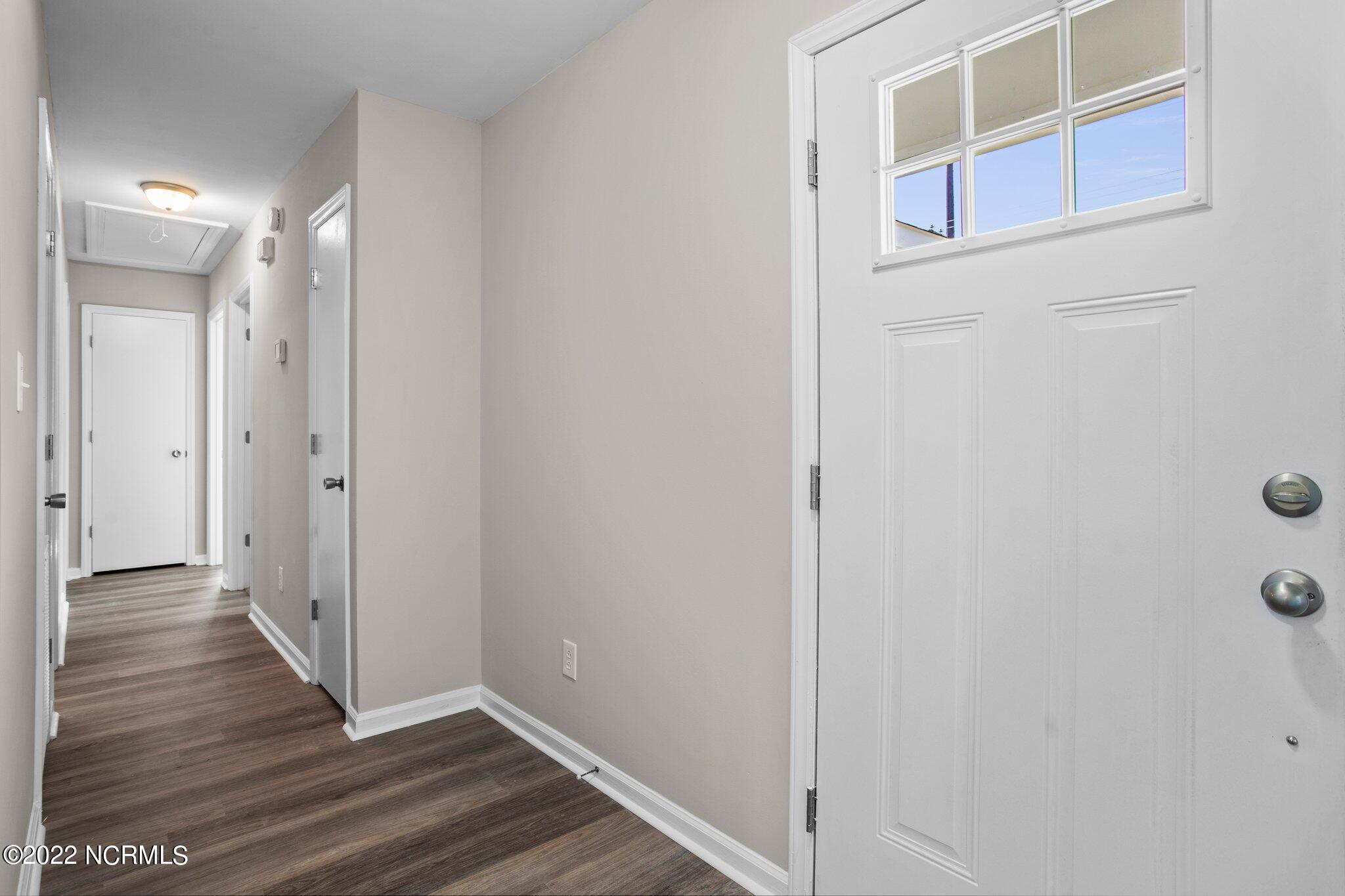 243 Sand Ridge Road Hubert, NC 28539 - Photo 5 of 43 31-web-or-mls-DSC00895