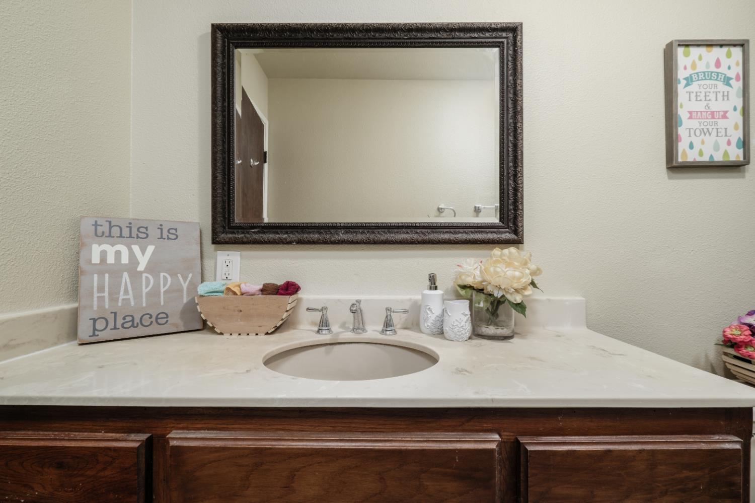 9244 Rogers Road Sacramento, CA 95829 - Photo 31 of 75 Gallery Image 31