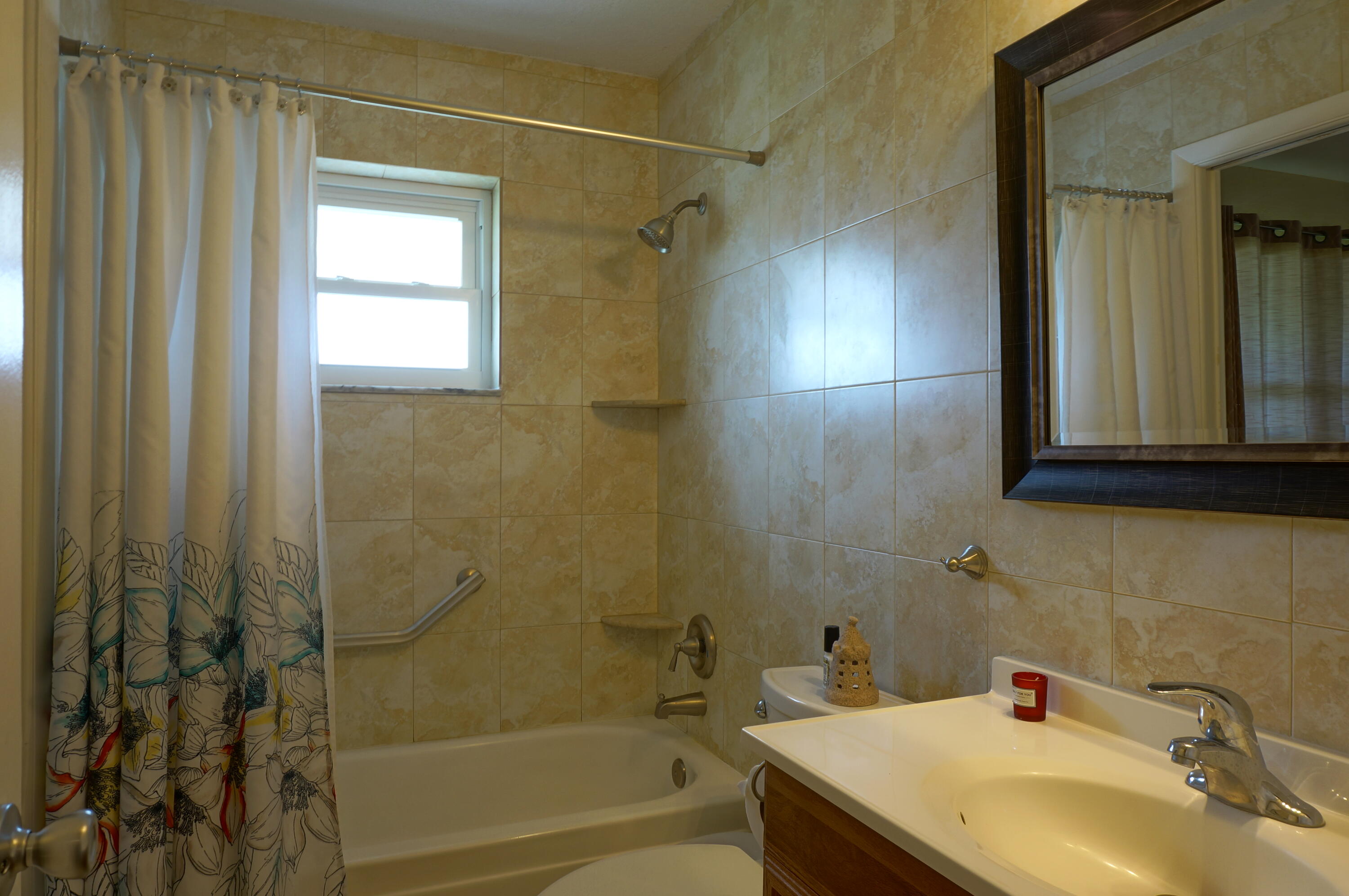 720 Southwest 18th Street Boynton Beach, FL 33426 - Photo 14 of 23 DSC07735