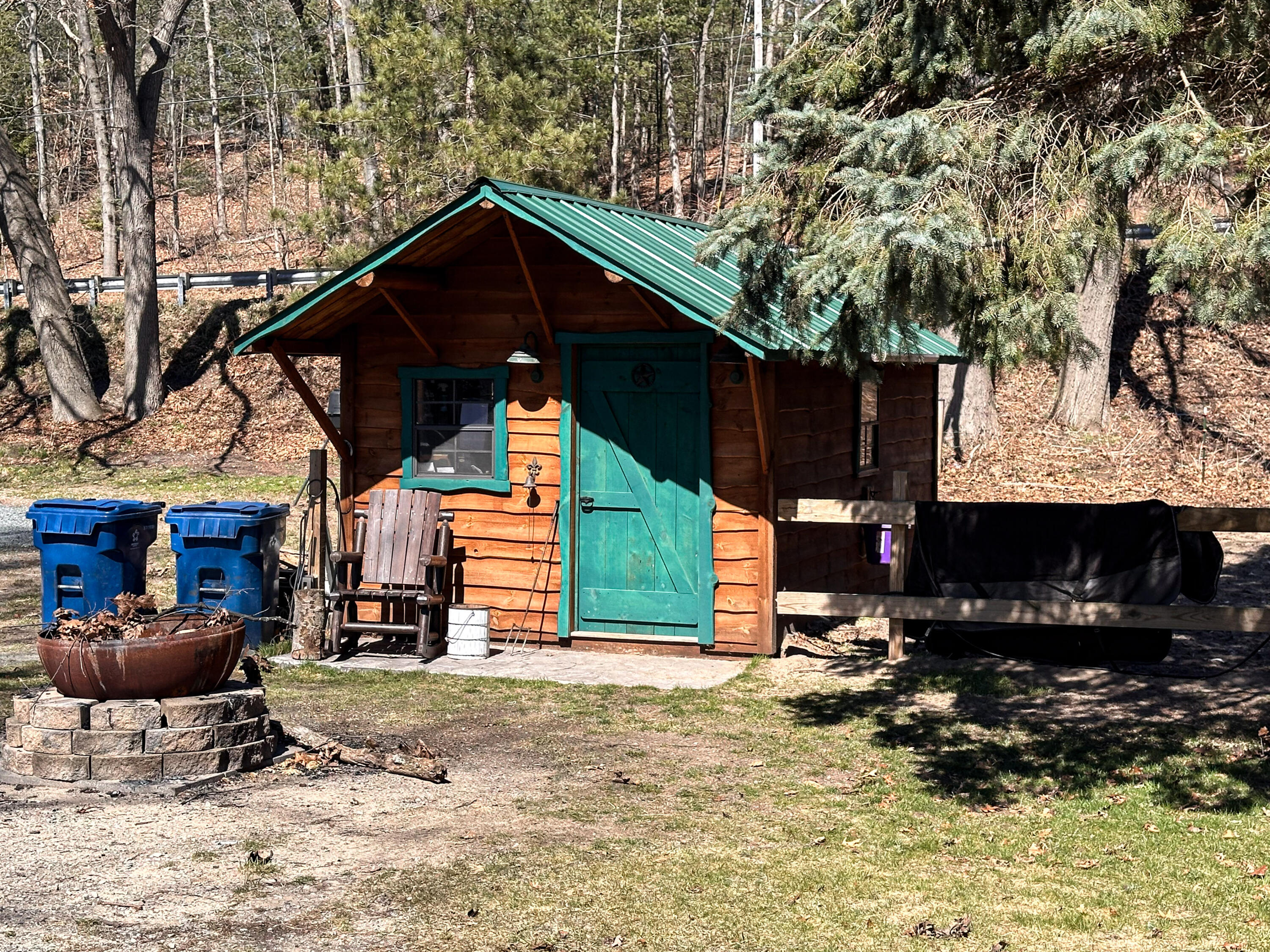 2315 Stronach Road Manistee, MI 49660 - Photo 37 of 37 Kids Playhouse She Shed