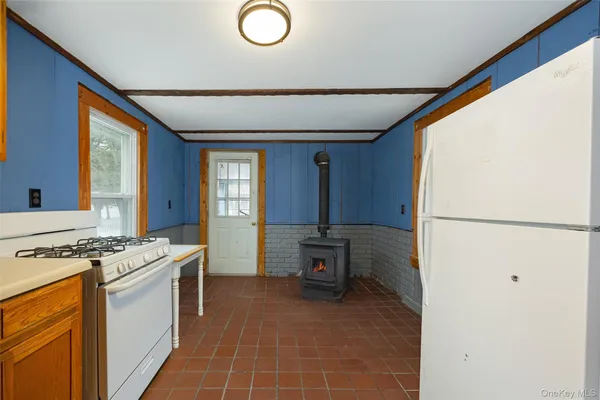 $345,000 | 33 Thompson Street, Red Hook, NY 12571