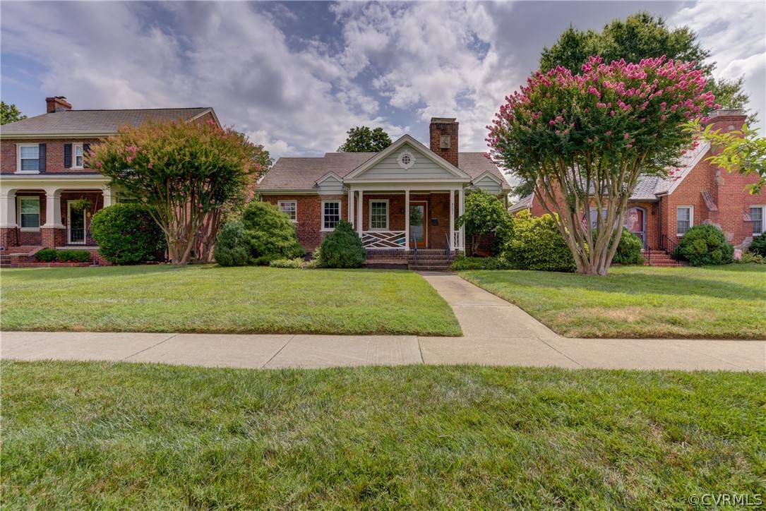 4531 Brook Road Richmond, VA 23227 - Photo 2 of 48 Very Handsome block on Brook Rd