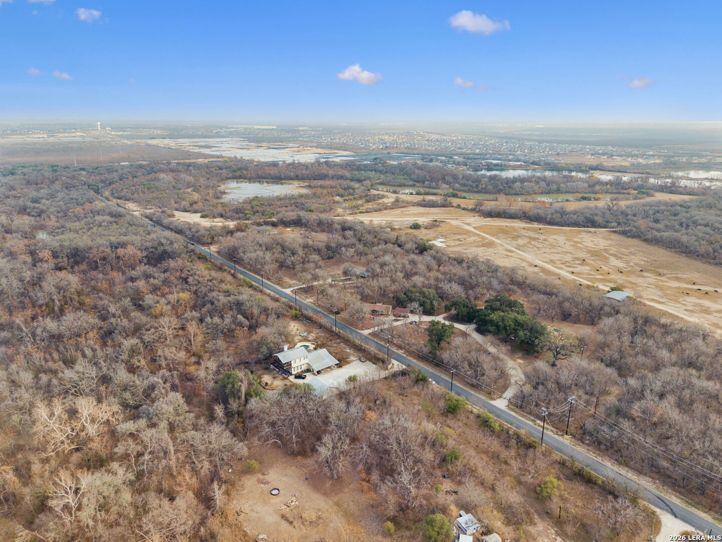 8630 Cagnon Road San Antonio, TX 78252 - Photo 4 of 12