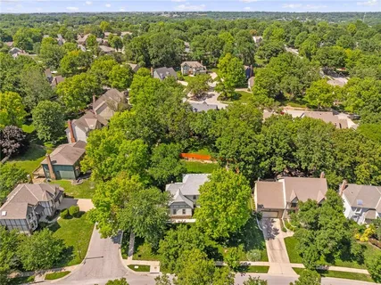 $530,000 | 14610 West 83rd Street, Lenexa, KS 66215