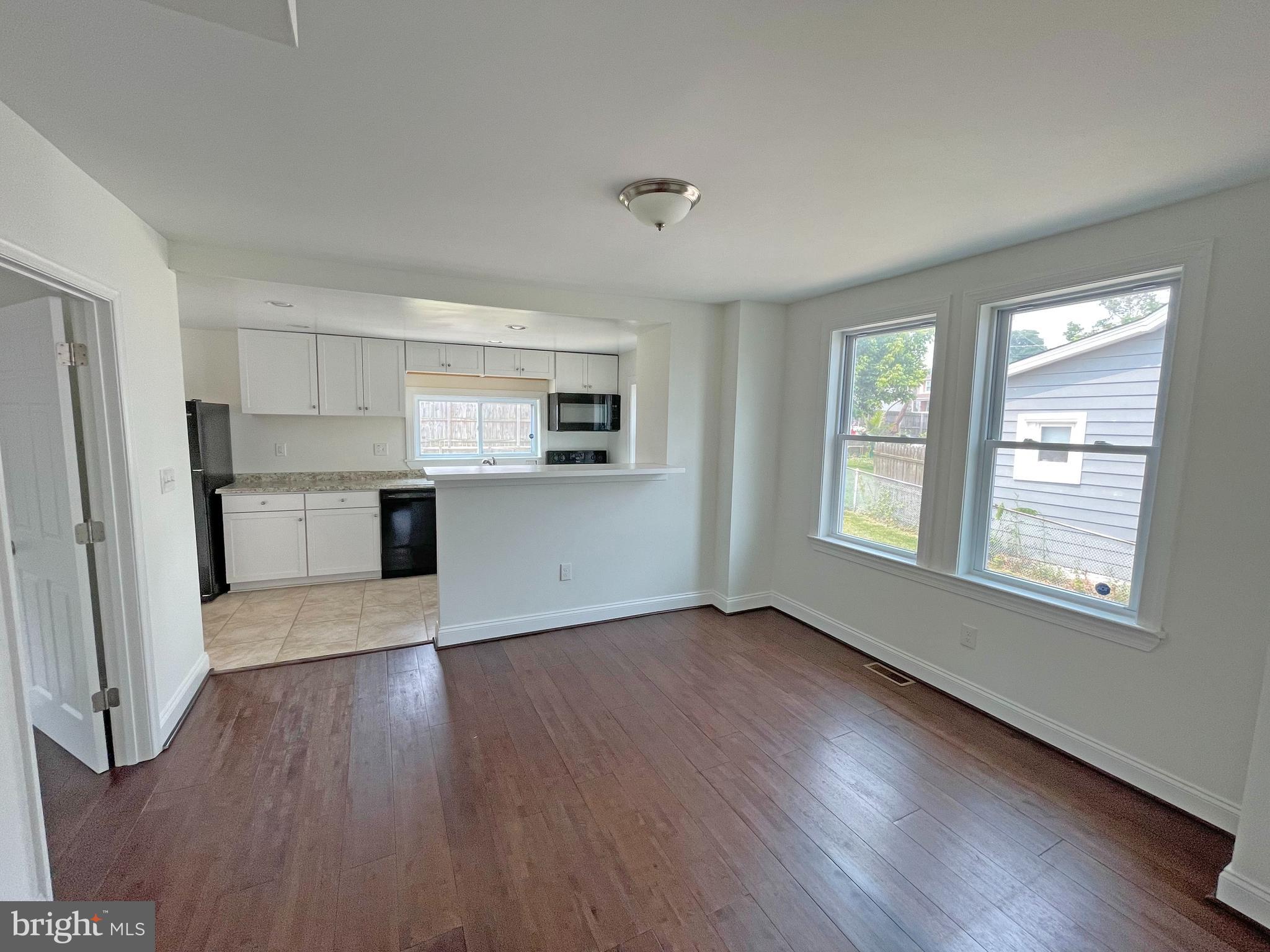 820 Old North Point Road Baltimore, MD 21224 - Photo 11 of 29 Gallery Image 11