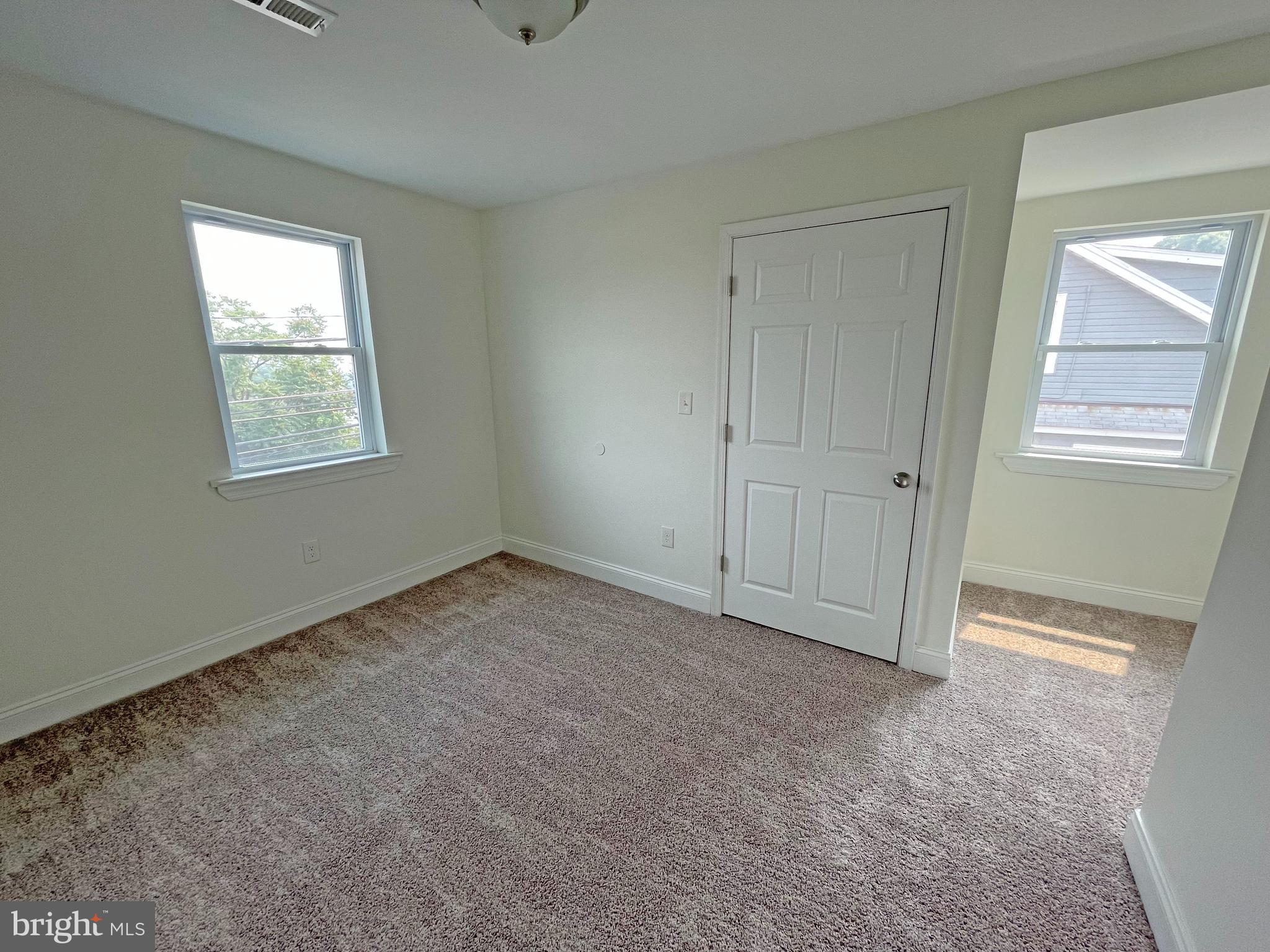 820 Old North Point Road Baltimore, MD 21224 - Photo 25 of 29 Gallery Image 25