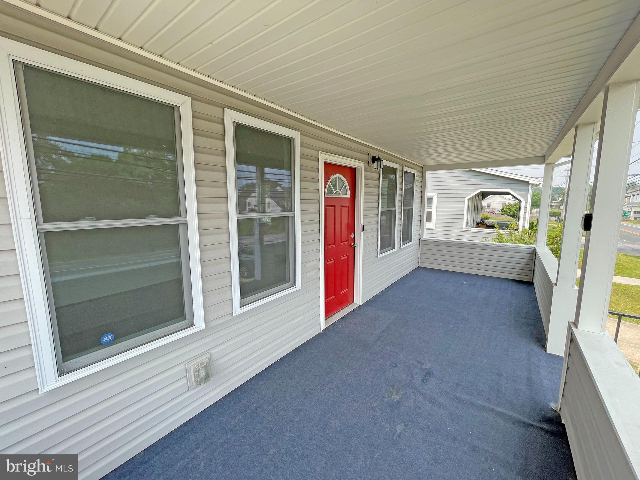 820 Old North Point Road Baltimore, MD 21224 - Photo 5 of 29 Gallery Image 5