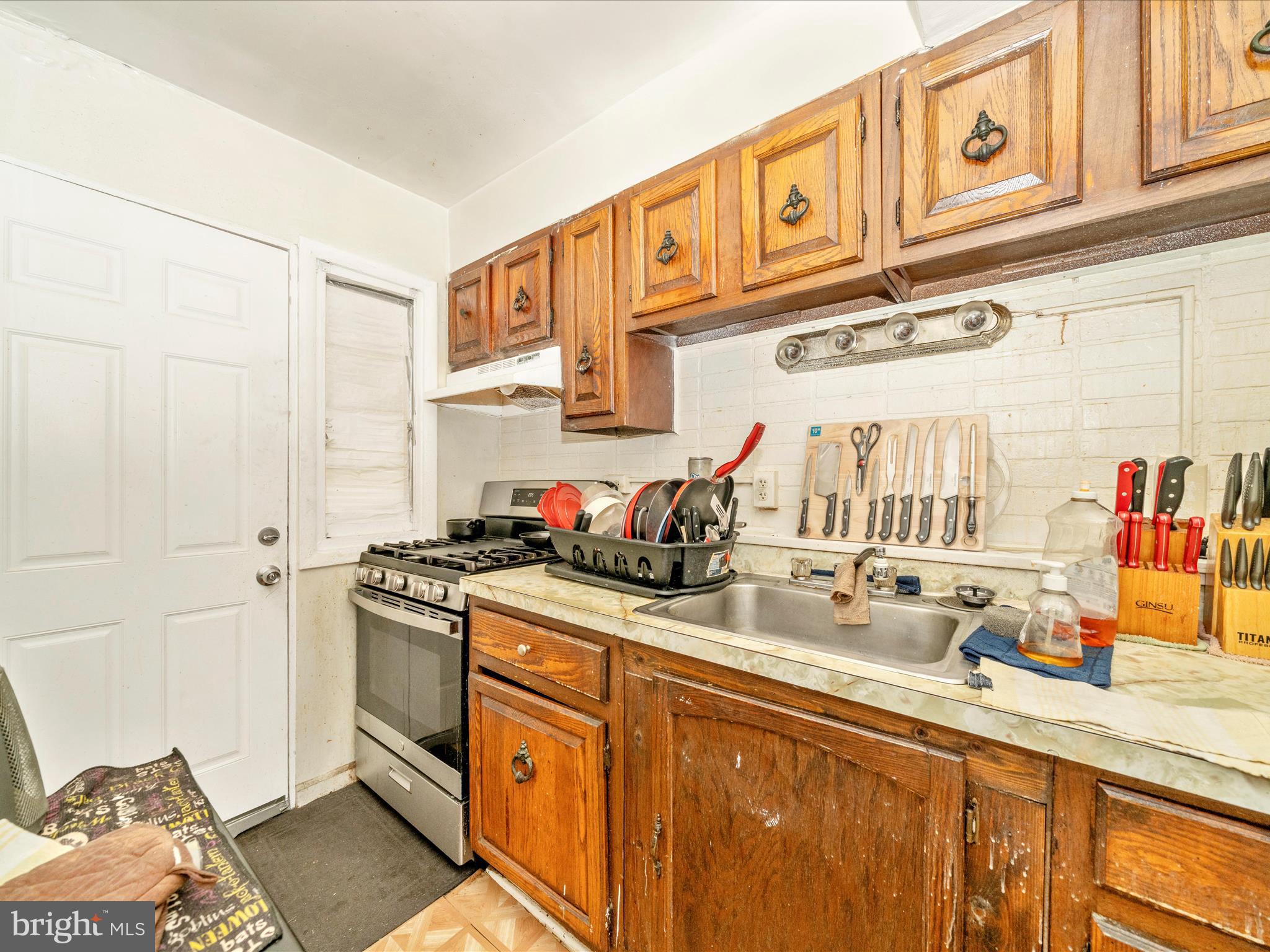 1630 Ridge Place Southeast Washington, DC 20020 - Photo 21 of 51 DSC06138
