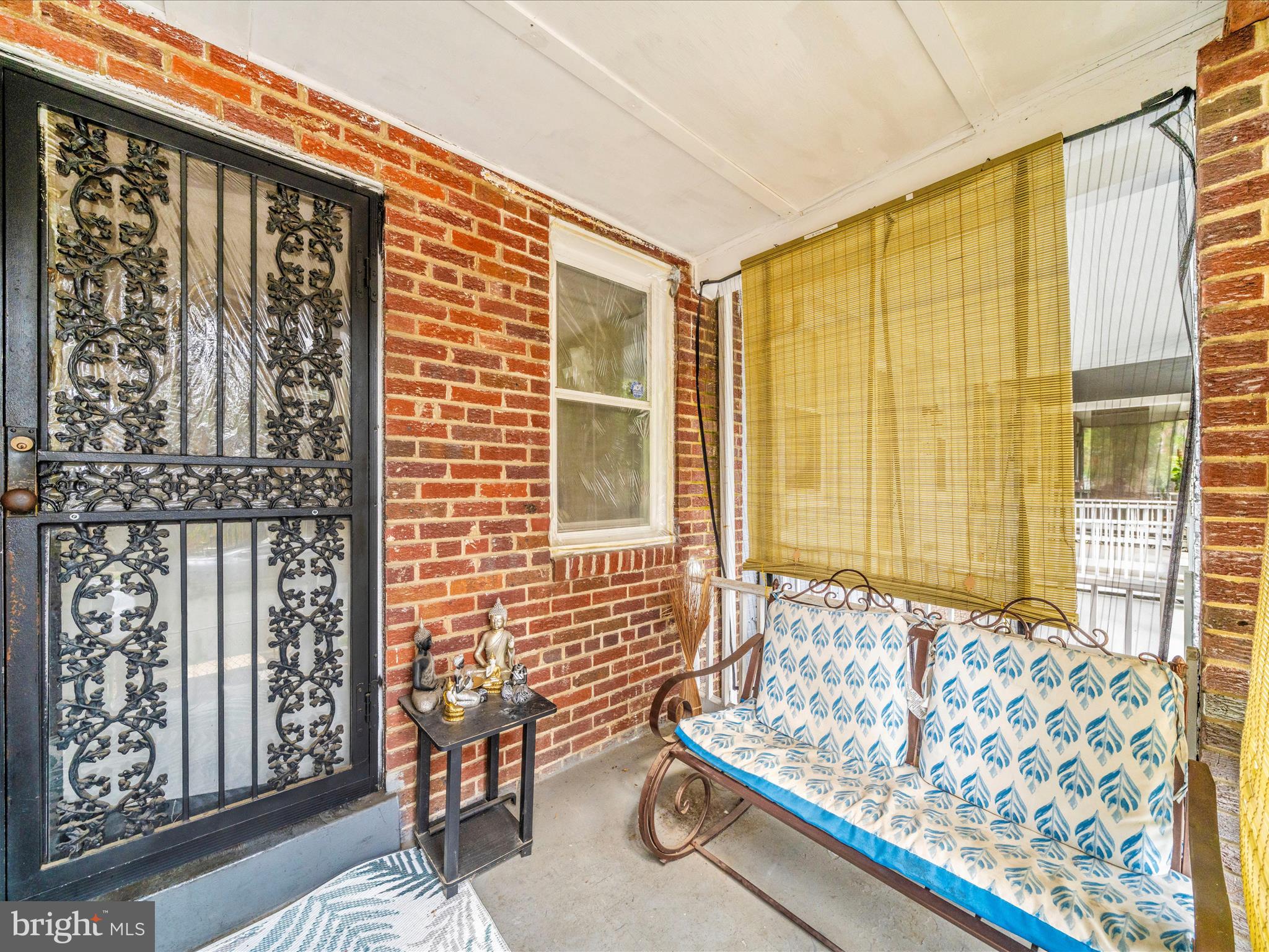 1630 Ridge Place Southeast Washington, DC 20020 - Photo 6 of 51 DSC06214