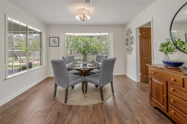 $645,000 | 1403 Post Oak Circle, College Station, TX 77840