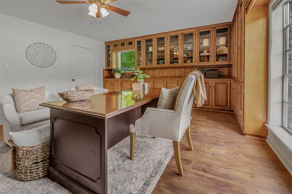 $645,000 | 1403 Post Oak Circle, College Station, TX 77840