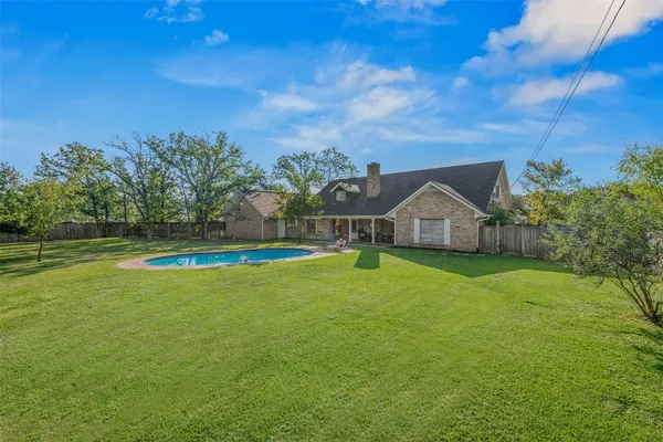$645,000 | 1403 Post Oak Circle, College Station, TX 77840