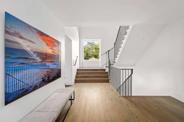 $5,995,000 | 811 Creek Wood Way, Houston, TX 77024