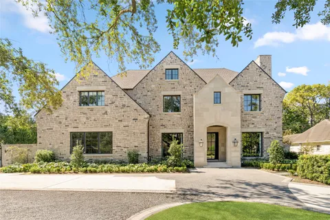 $5,995,000 | 811 Creek Wood Way, Houston, TX 77024