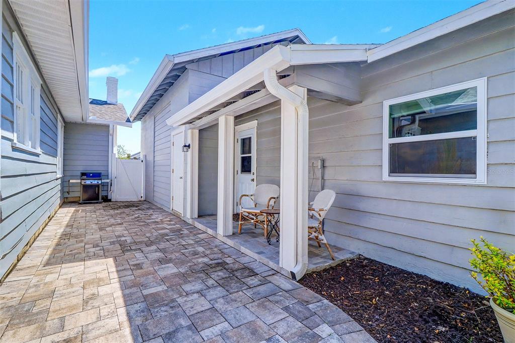 3218 7th Street North St. Petersburg, FL 33704 - Photo 28 of 34