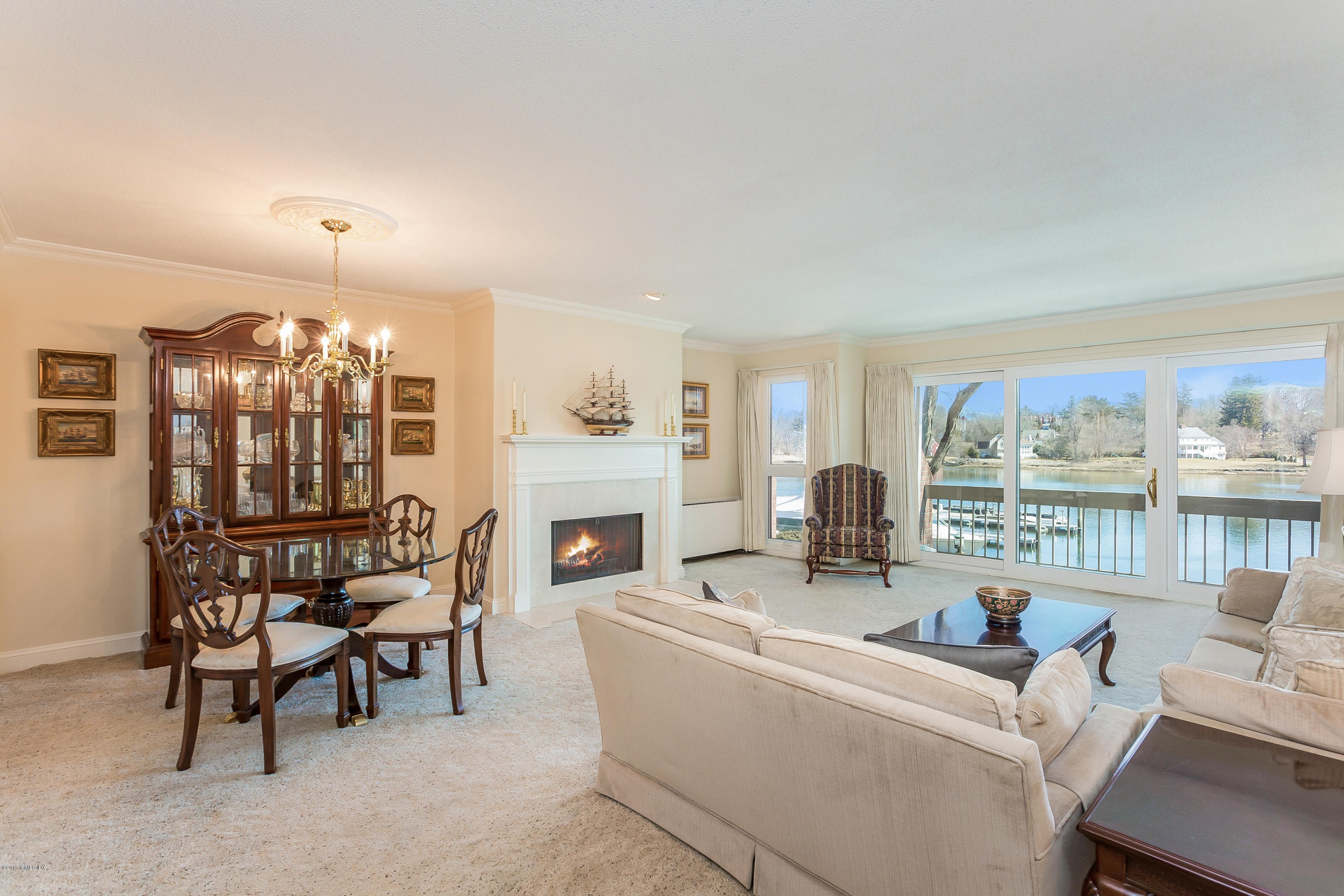 Dining/Living Room
