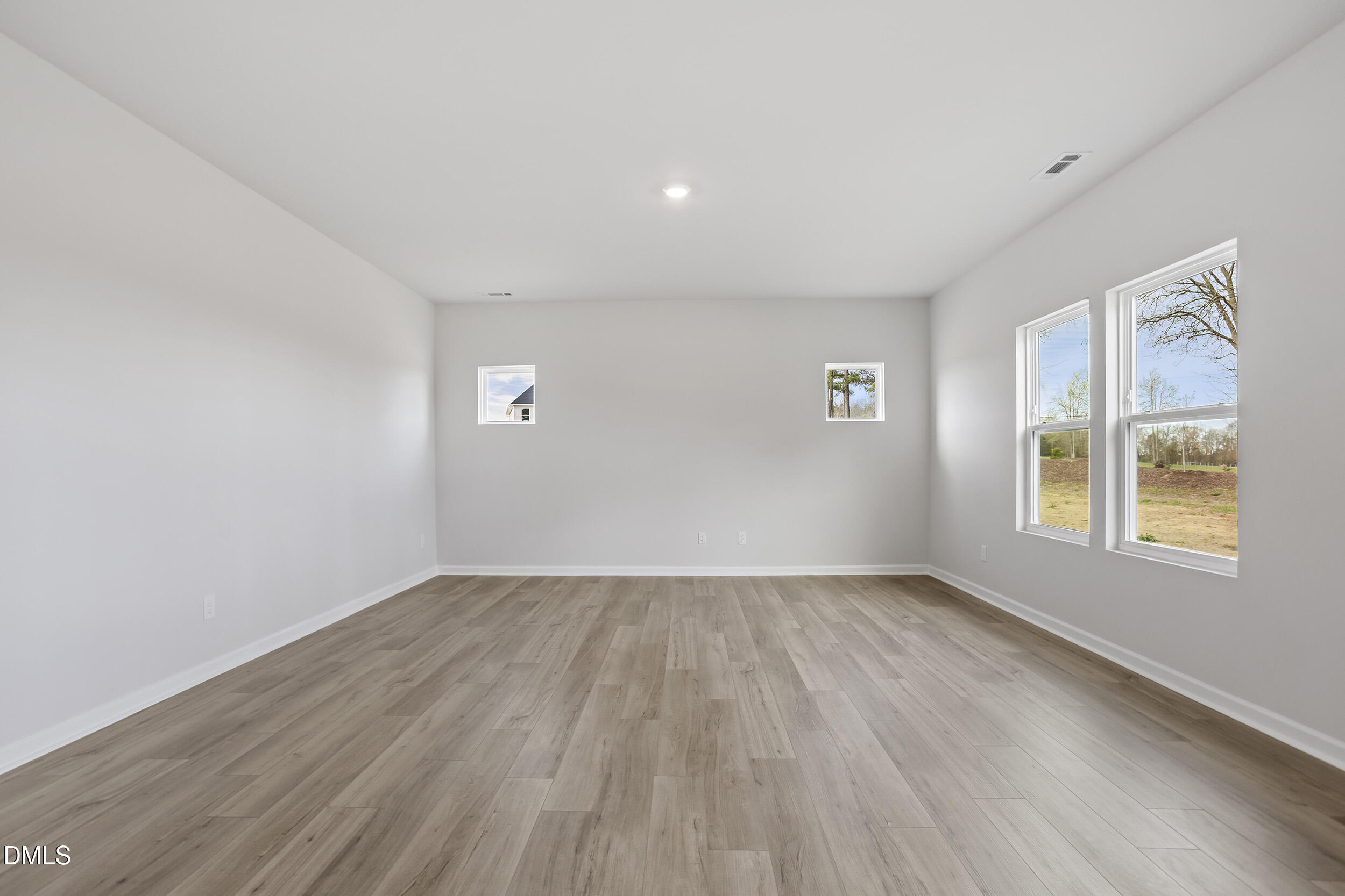 67 Bainbridge Angier, NC 27501 - Photo 17 of 31 FMWeb06