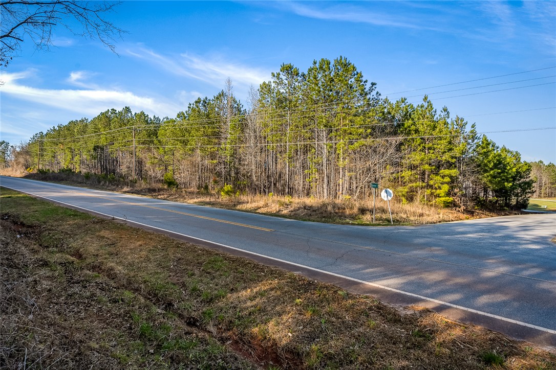 328 Hammond Circle Anderson, SC 29621 - Photo 2 of 7