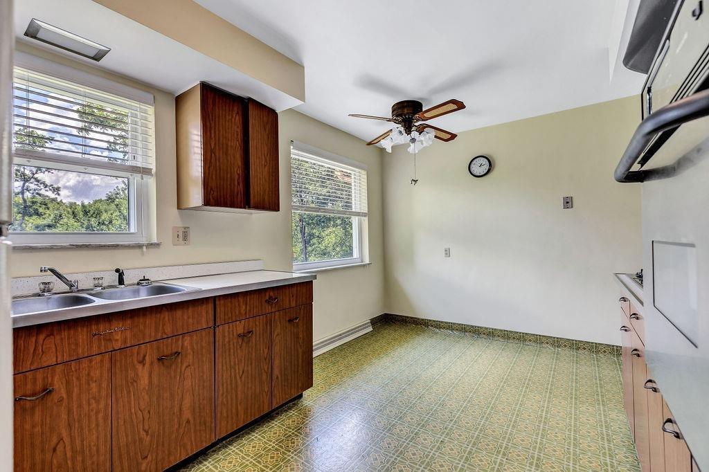 3153 Dickinson Road Cincinnati, OH 45211 - Photo 20 of 32 Gallery Image 20