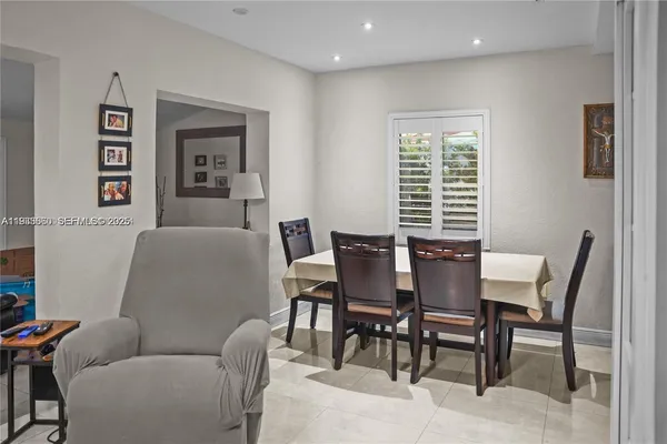 $3,500 | 117 West 34th Street, Hialeah, FL 33012