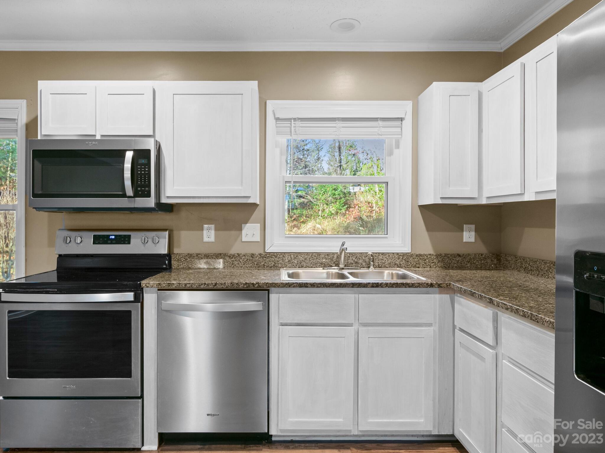 5 Fair Oaks Road Arden, NC 28704 - Photo 11 of 30 Gallery Image 11