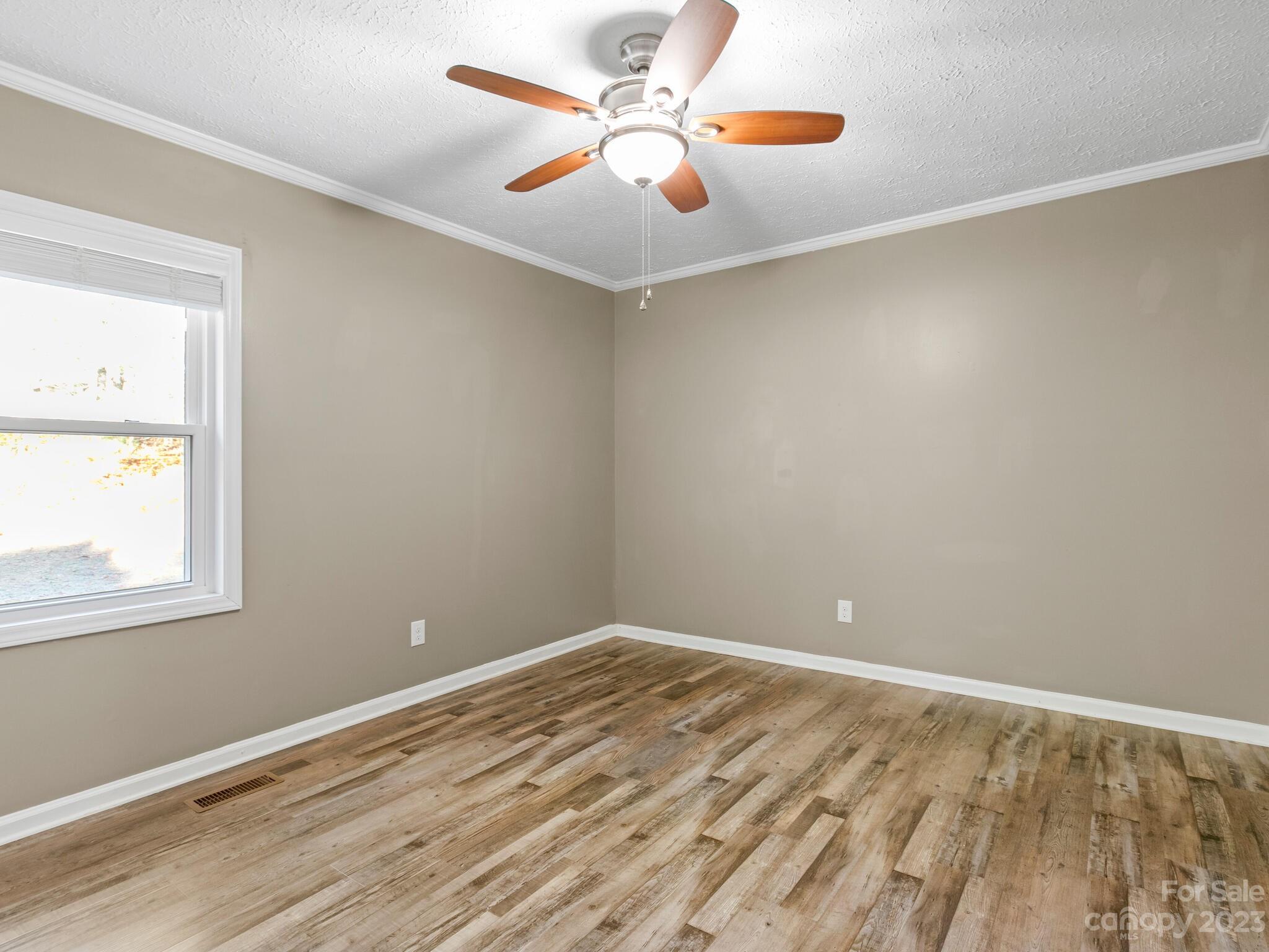 5 Fair Oaks Road Arden, NC 28704 - Photo 13 of 30 Gallery Image 13