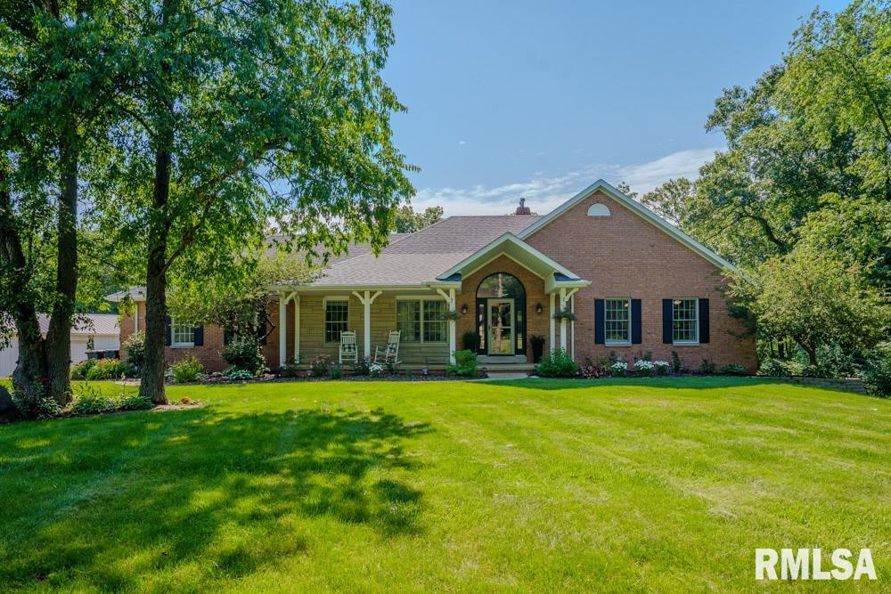 16036 King Road Danvers, IL 61732 - Photo 1 of 77