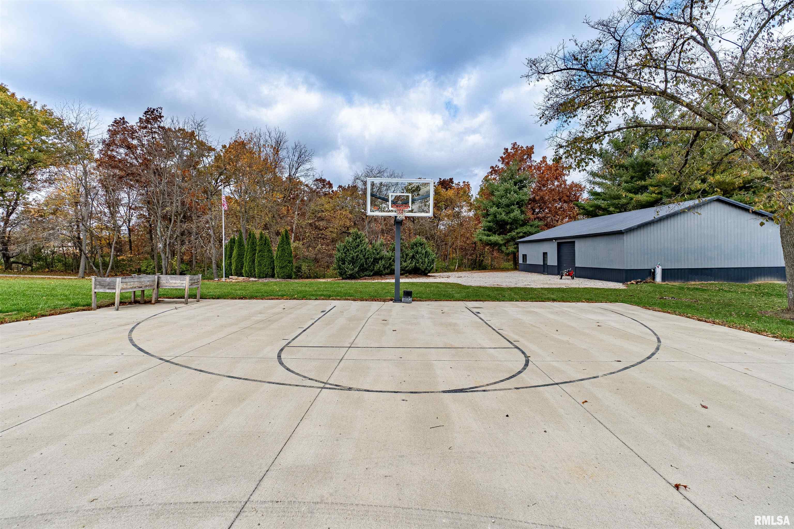 16036 King Road Danvers, IL 61732 - Photo 42 of 77