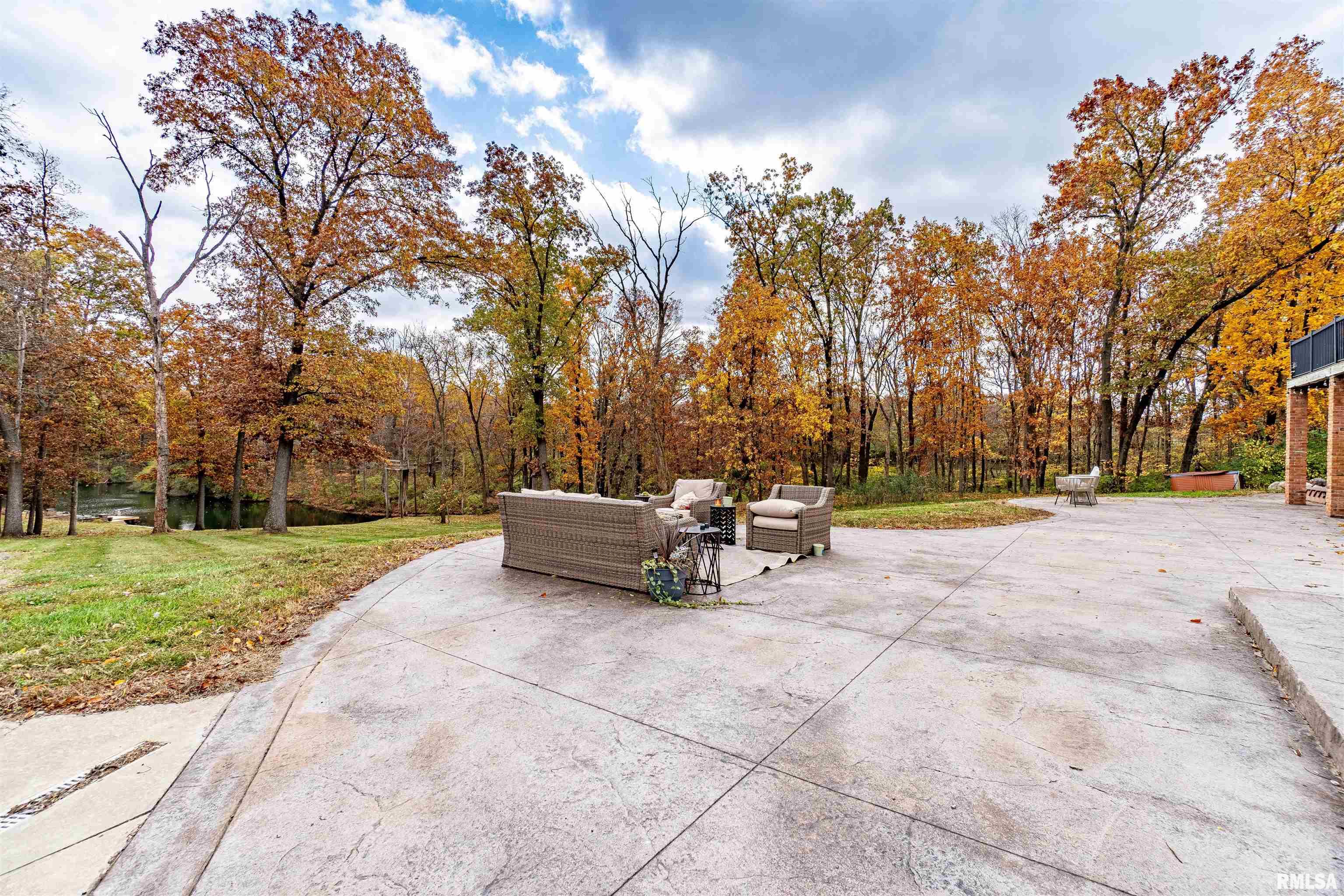 16036 King Road Danvers, IL 61732 - Photo 45 of 77