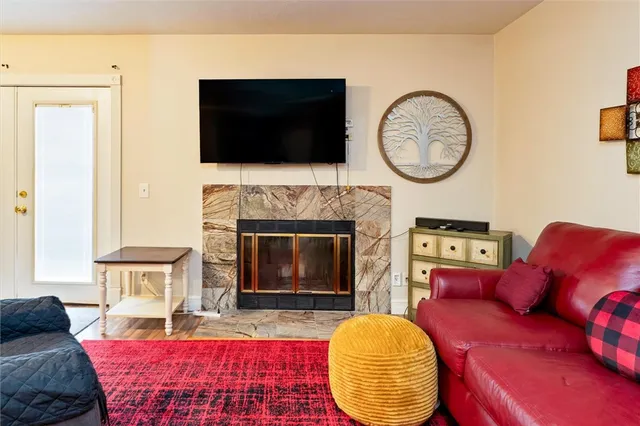 $209,900 | 200 Southwick Court, Henrietta, NY 14623