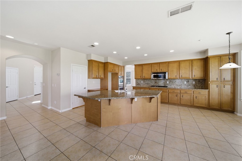 8052 Citricado Lane Riverside, CA 92508 - Photo 14 of 51