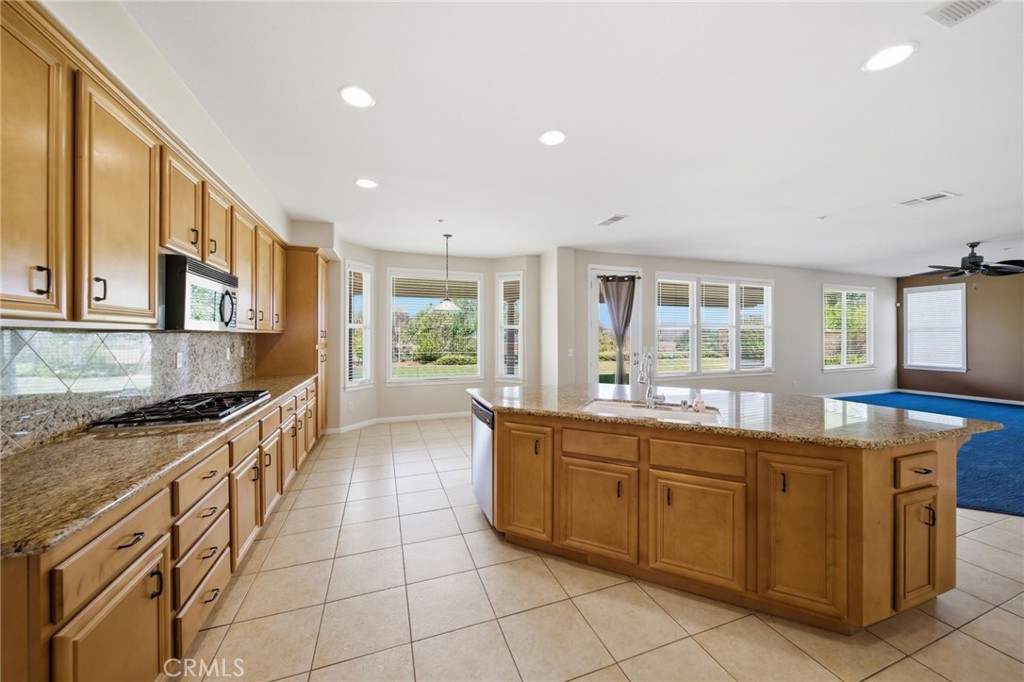 8052 Citricado Lane Riverside, CA 92508 - Photo 18 of 51