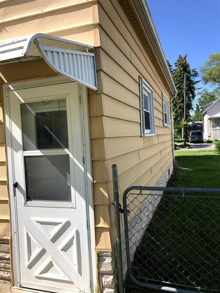 1120 25th Street Bay City, MI 48708 - Photo 5 of 17