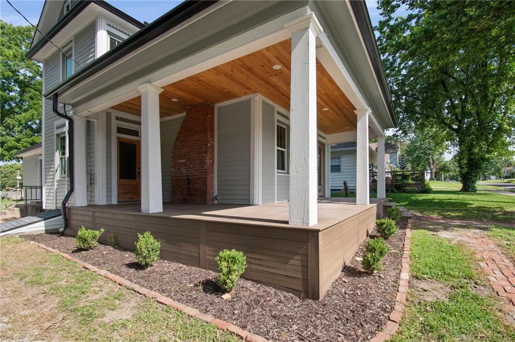 611 South Main Street Clinton, MO 64735 - Photo 6 of 35