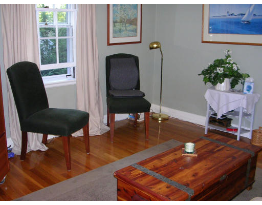 10 Martin Road Wellesley, MA 02481 - Photo 3 of 7