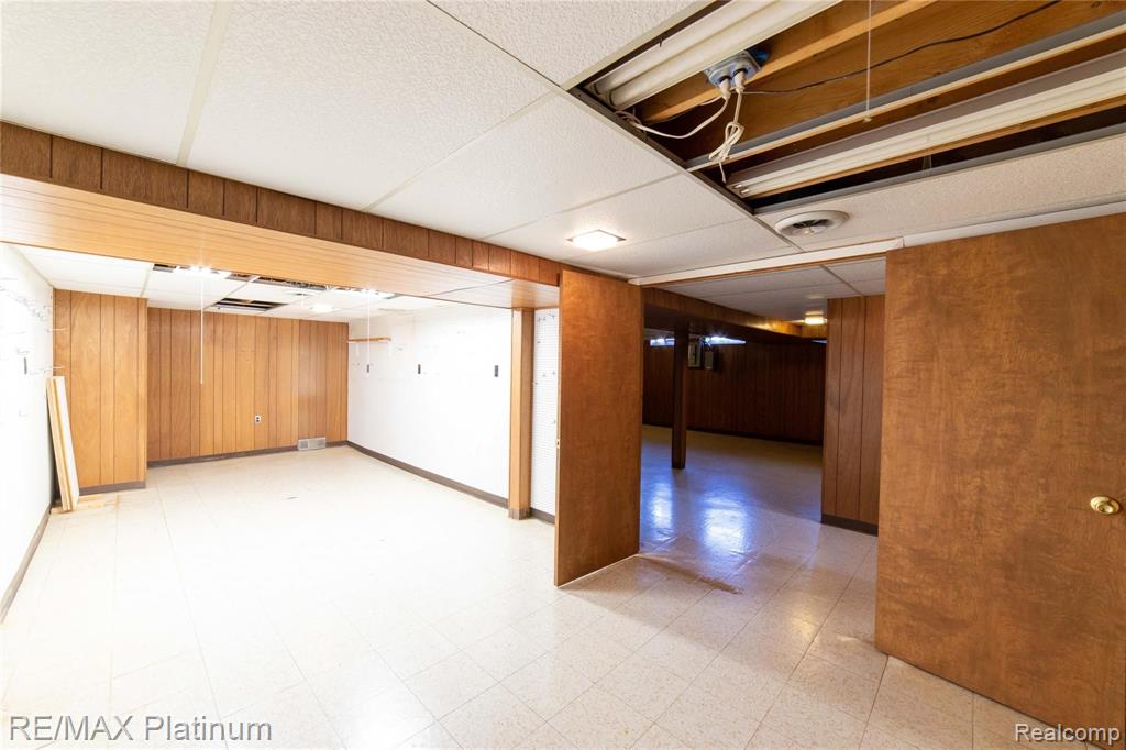 14127 Martin Road Warren, MI 48088 - Photo 28 of 34