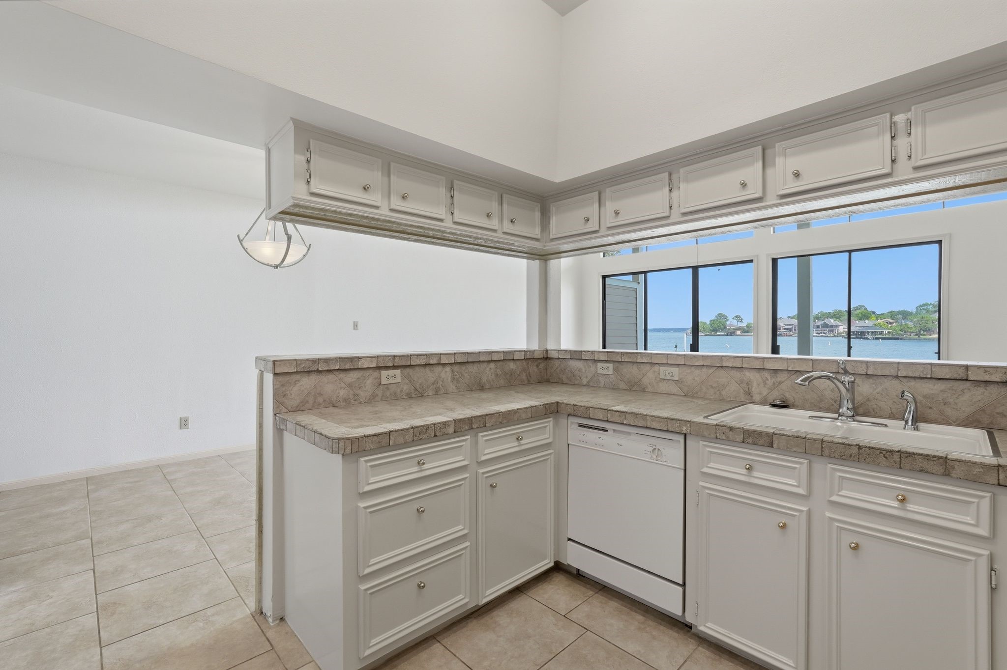 134 April Point Drive South Conroe, TX 77356 - Photo 33 of 50