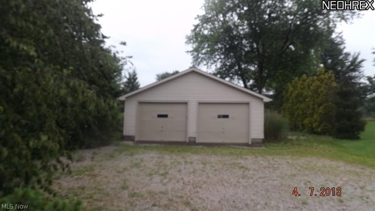 3864 Austinburg Road Ashtabula, OH 44004 - Photo 3 of 5 Gallery Image 3
