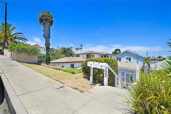 $1,149,000 | 732 West 21st Street, San Pedro, CA 90731