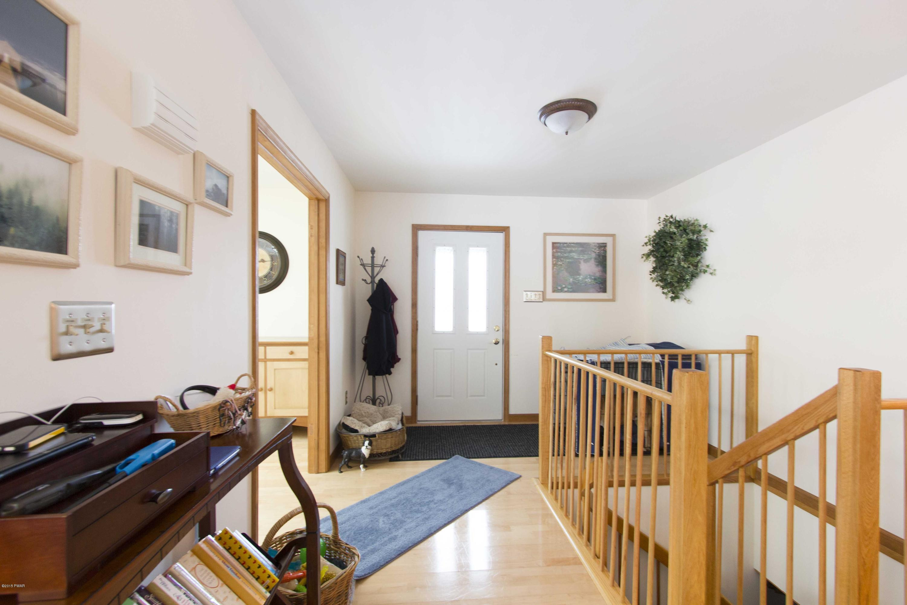 155 Garrity Road Hawley, PA 18428 - Photo 2 of 35 Gallery Image 2