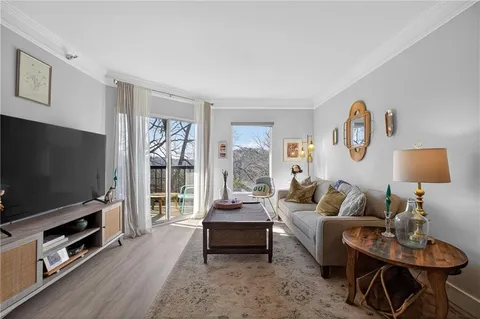 $239,000 | 1 Biscayne Drive Northwest, Unit 309, Atlanta, GA 30309