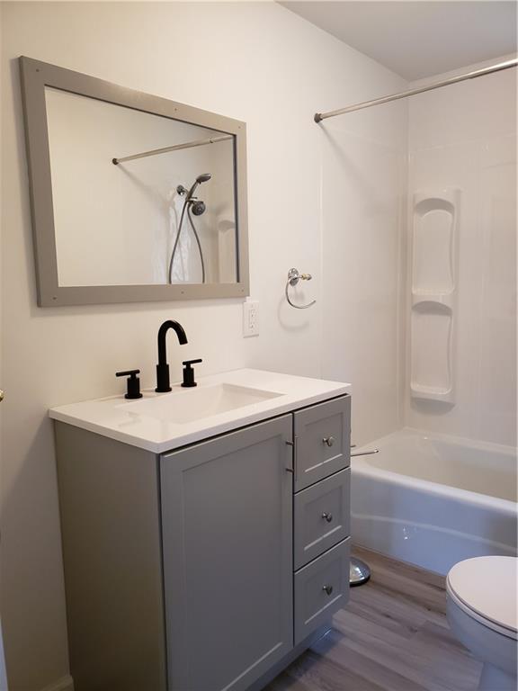 777 Valley Road Ambridge, PA 15003 - Photo 9 of 13 Gallery Image 9
