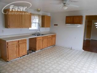 9240 Foster Road Fostoria, MI 48435 - Photo 6 of 14 20125619-5.JPG